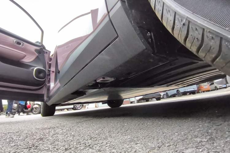 Used AION UT 2025 330 Starlight Edition Left Side Sill