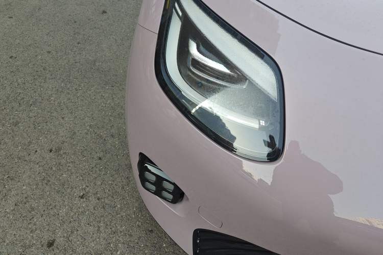 Used AION UT 2025 420 Intelligent Luxury Edition Right Front Headlight