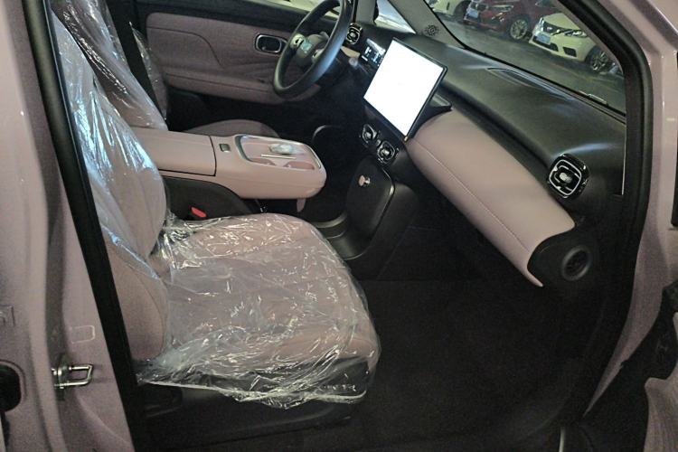 Used AION UT 2025 330 Starlight Edition Right Front Seat