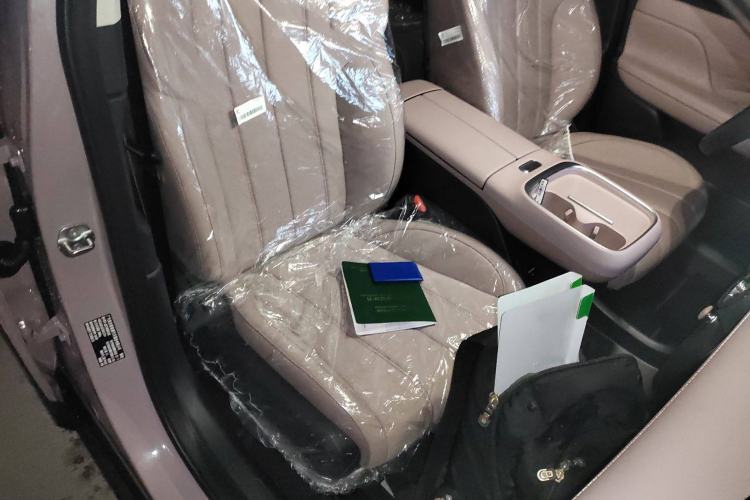 Used AION UT 2025 330 Star Edition Right Front Seat