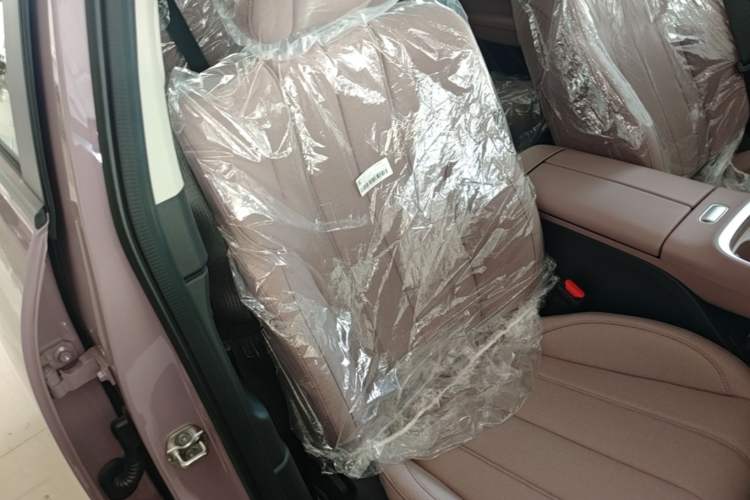 Used AION UT 2025 330 Starlight Edition Right Front Seat