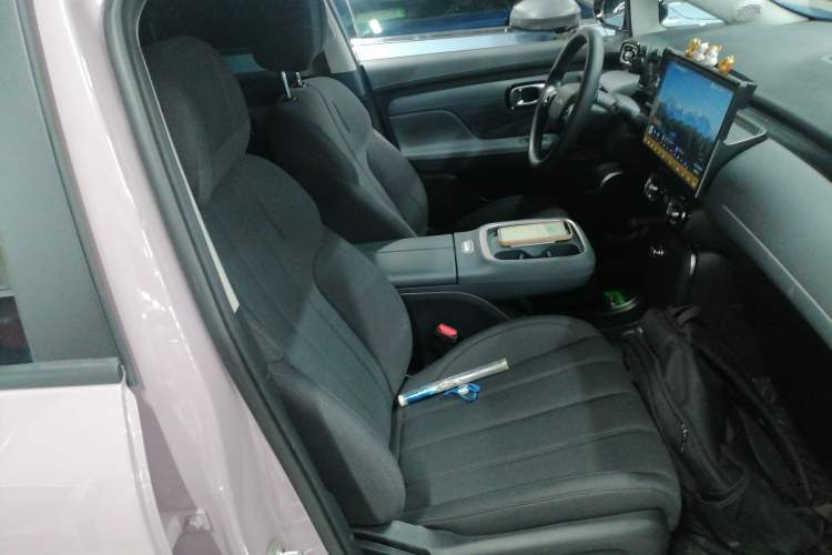 Used AION UT 2025 330 Star Edition Right Front Seat