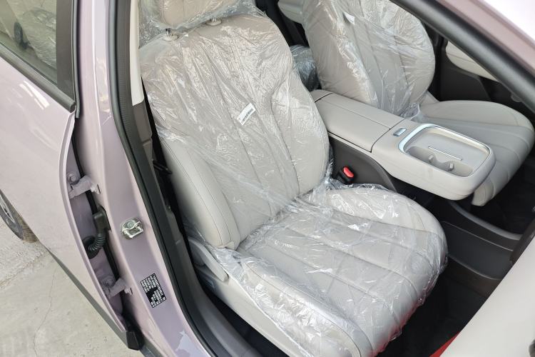 Used AION UT 2025 420 Smart Edition Right Front Seat
