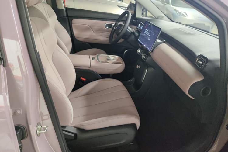 Used AION UT 2025 330 Star Edition Right Front Seat