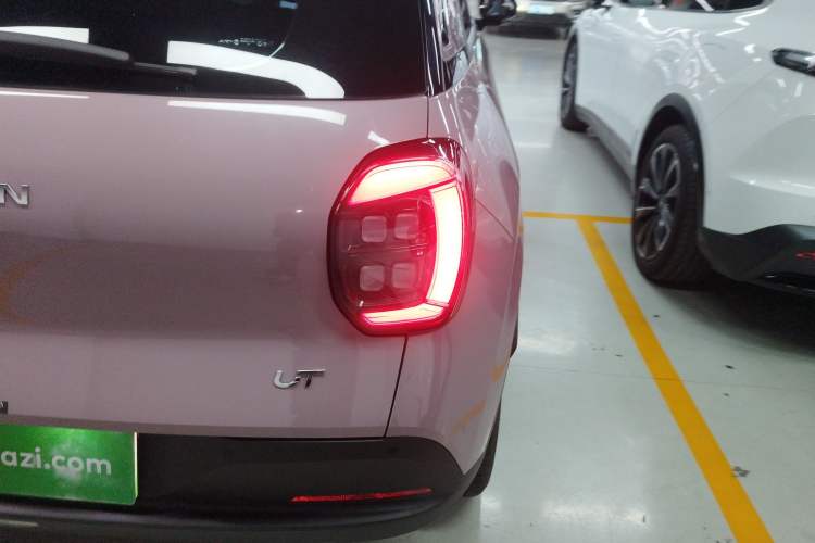 Used AION UT 2025 420 Intelligent Luxury Edition Right Rear Taillight