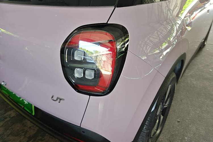 Used AION UT 2025 420 Intelligent Luxury Edition Right Rear Taillight