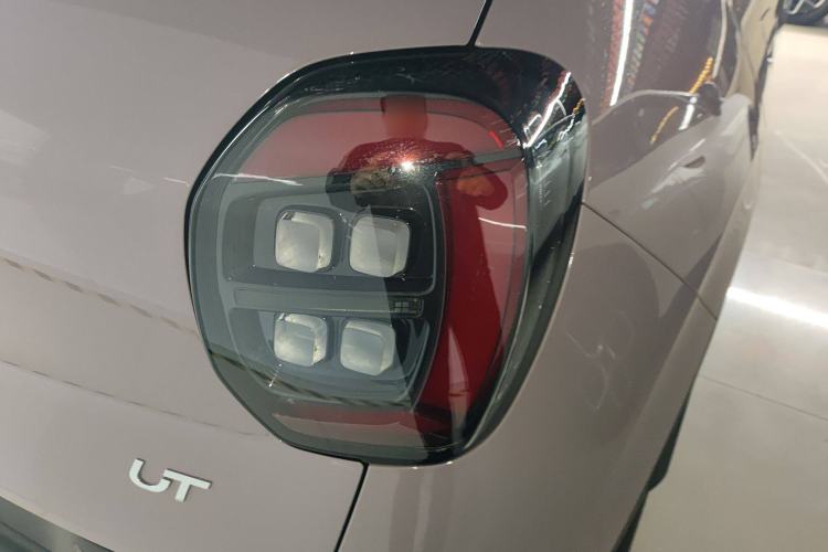 Used AION UT 2025 330 Star Edition Right Rear Taillight