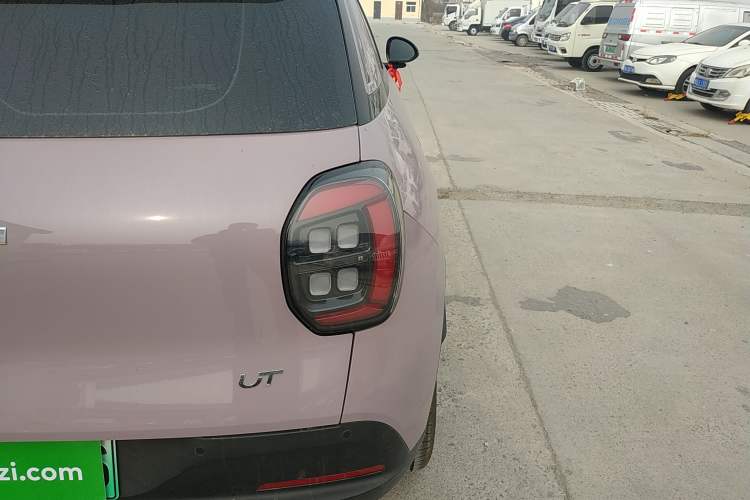 Used AION UT 2025 330 Starlight Edition Right Rear Taillight