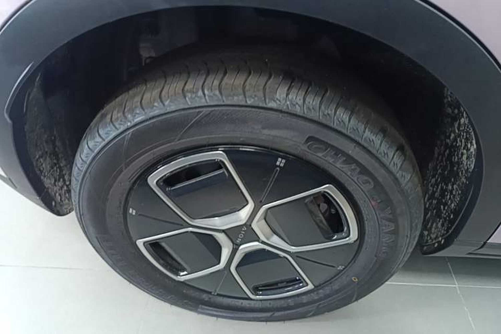 Used AION UT 2025 330 Starlight Edition Right Rear Wheel Hub
