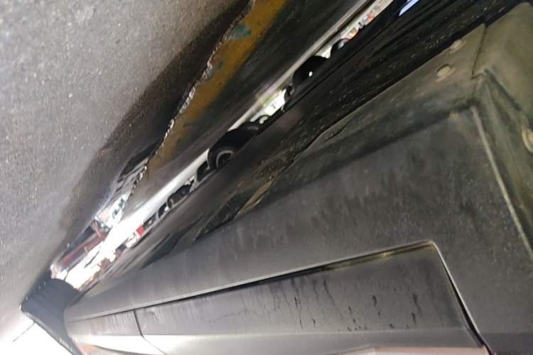 Used AION UT 2025 420 Intelligent Luxury Edition Right Side Sill