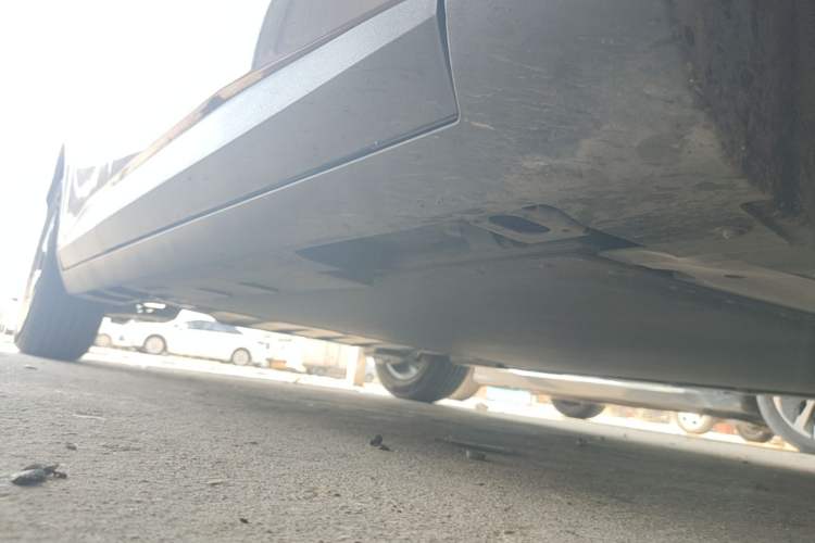 Used AION UT 2025 420 Intelligent Luxury Edition Right Side Sill