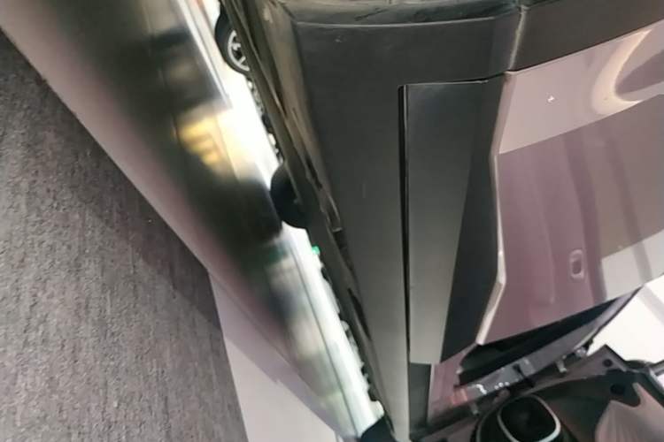 Used AION UT 2025 420 Intelligent Luxury Edition Right Side Sill