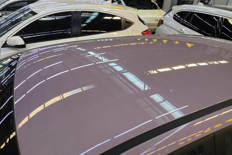 Used AION UT 2025 330 Starlight Edition Roof