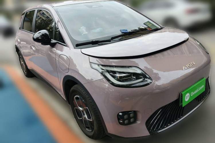 Used AION UT 2025 420 Smart Edition Roof