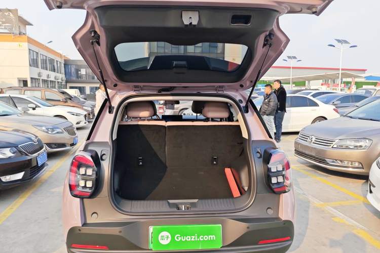 Used AION UT 2025 420 Smart Edition Trunk