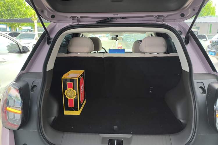 Used AION UT 2025 330 Starlight Edition Trunk