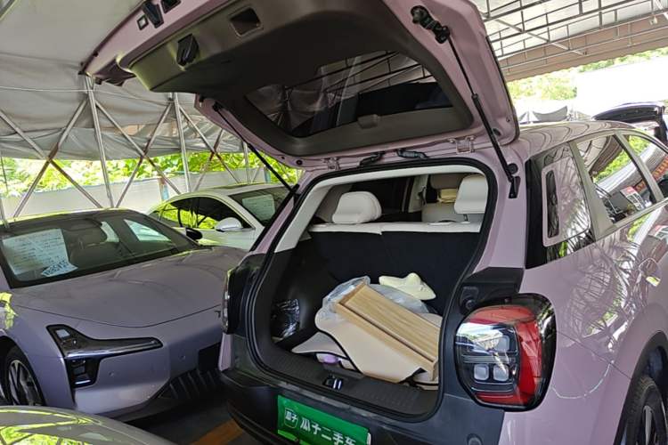 Used AION UT 2025 420 Intelligent Luxury Edition Trunk