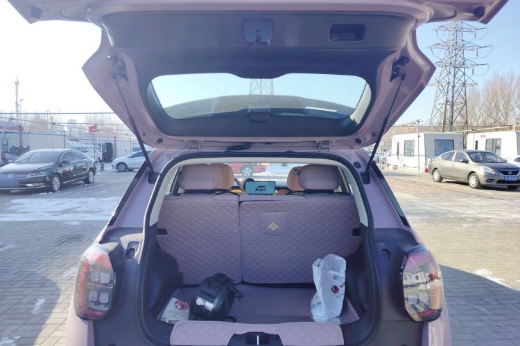 Used AION UT 2025 330 Starlight Edition Trunk