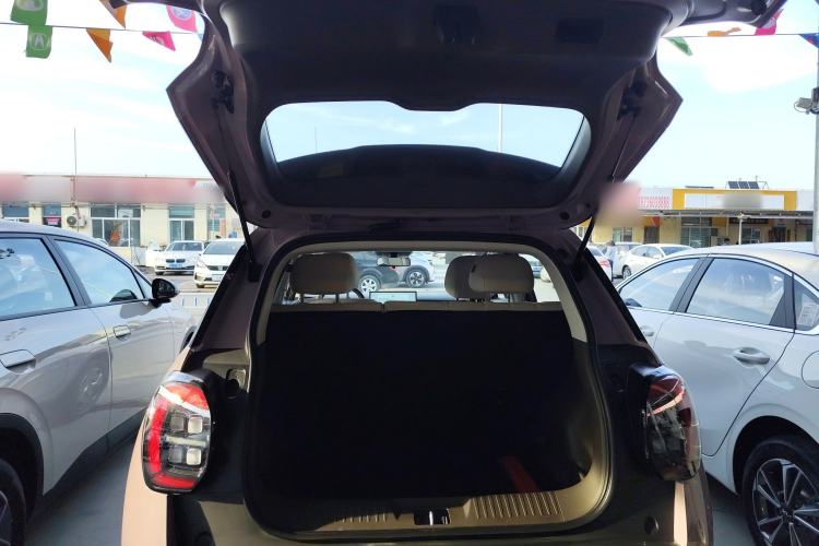 Used AION UT 2025 330 Starlight Edition Trunk