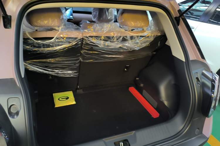 Used AION UT 2025 330 Starlight Edition Trunk