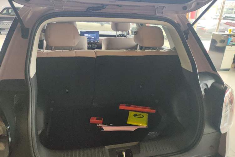 Used AION UT 2025 330 Star Edition Trunk