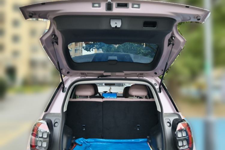 Used AION UT 2025 420 Smart Edition Trunk