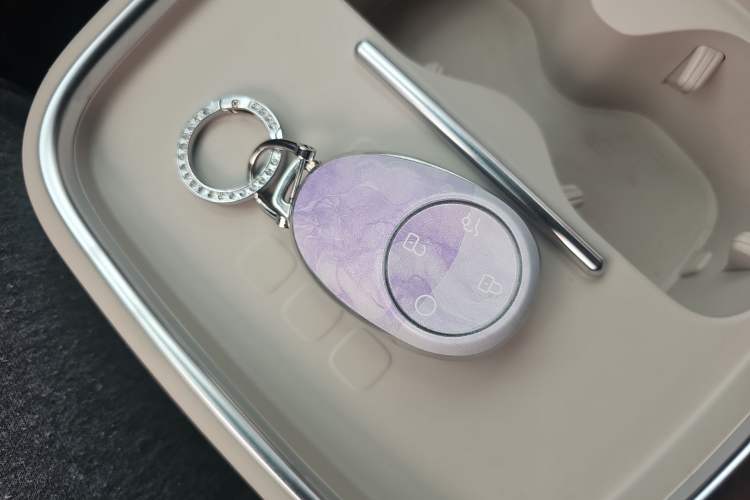 Used AION UT 2025 420 Prestige Edition Vehicle Key