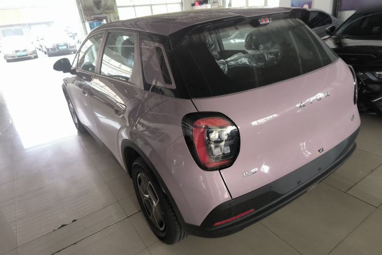 Used AION UT 2025 330 Starlight Edition Rear Left 45 Deg