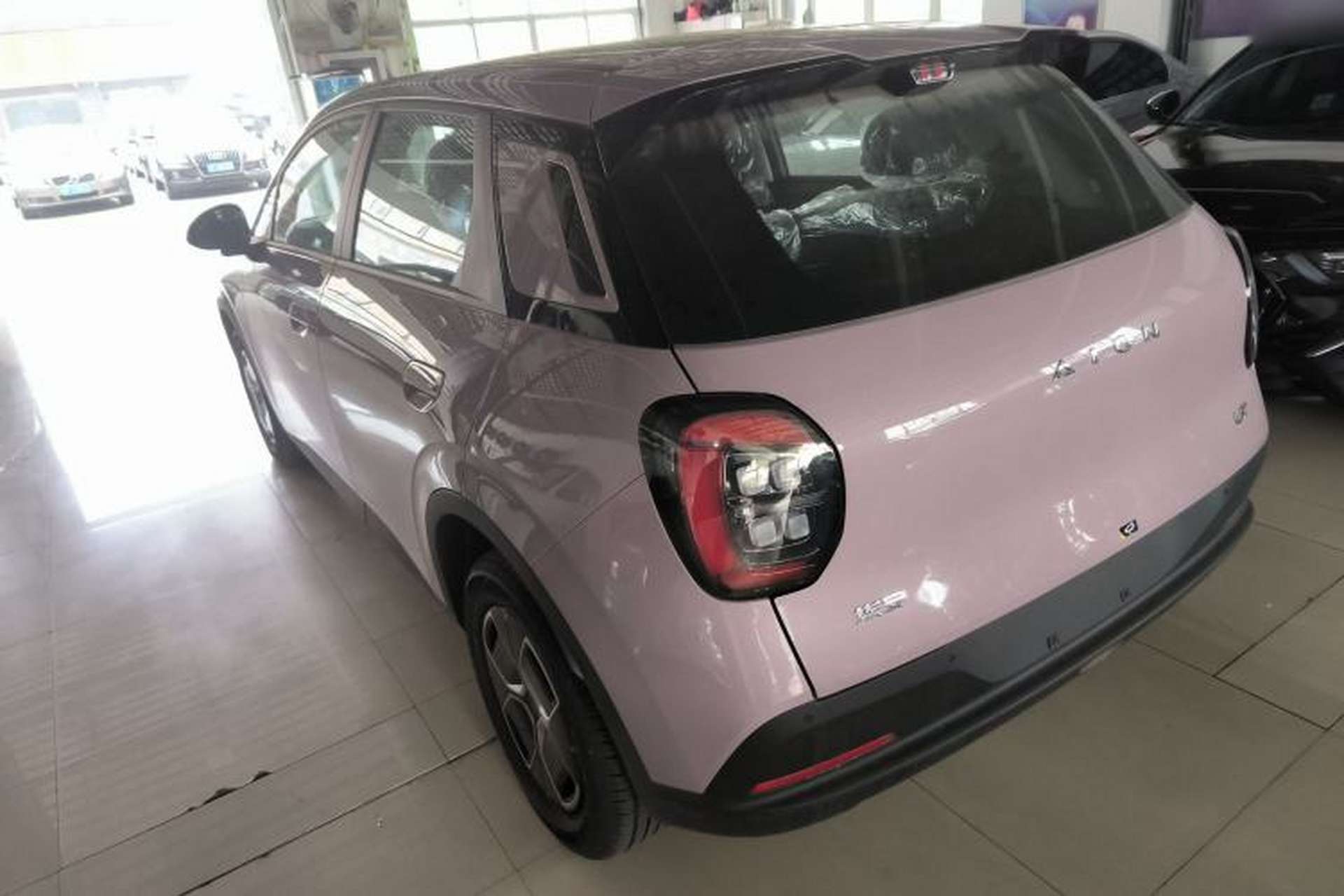 Used AION UT 2025 330 Starlight Edition Rear Left 45 Deg