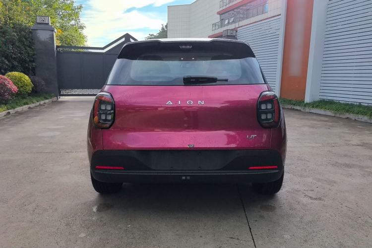 Used AION UT 2025 420 Intelligent Luxury Edition Exterior 4