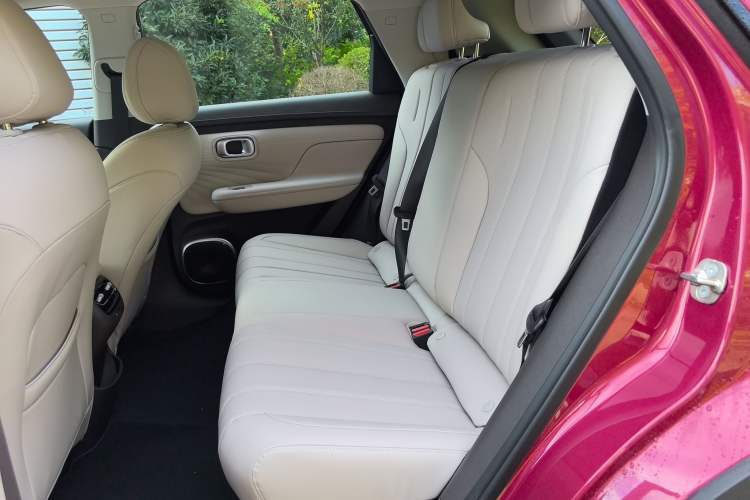 Used AION UT 2025 420 Intelligent Luxury Edition Interior 1