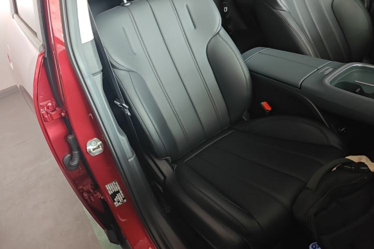 Used AION UT 2025 420 Intelligent Luxury Edition Right Front Seat