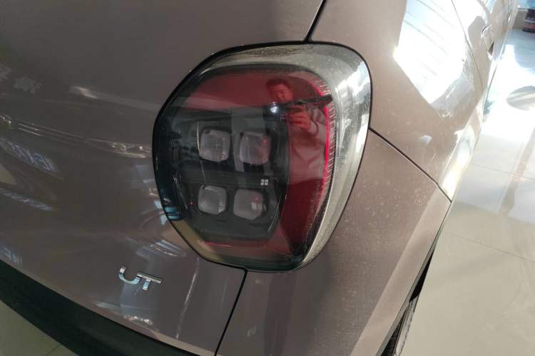 Used AION UT 2025 330 Starlight Edition Right Rear Taillight