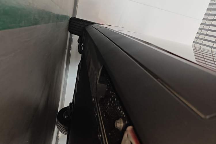 Used AION UT 2025 420 Intelligent Luxury Edition Right Side Sill