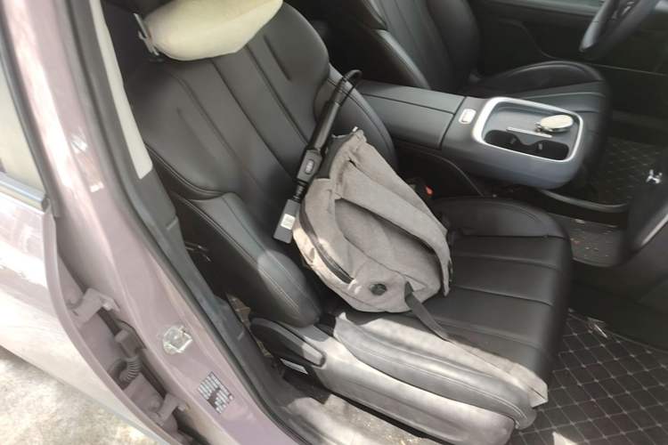 Used AION UT 2025 420 Intelligent Luxury Edition Right Front Seat