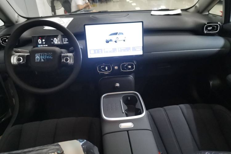 Used AION UT 2025 330 Starlight Edition Center Console