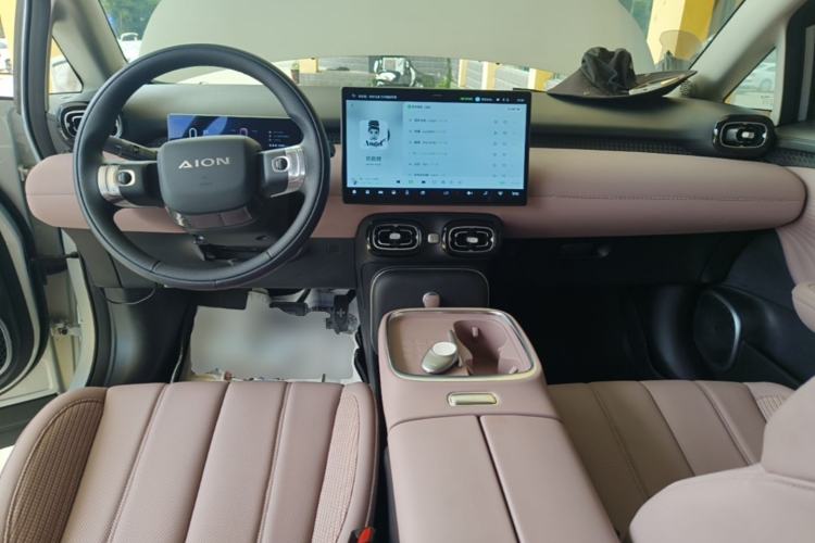 Used AION UT 2025 420 Intelligent Luxury Edition Center Console