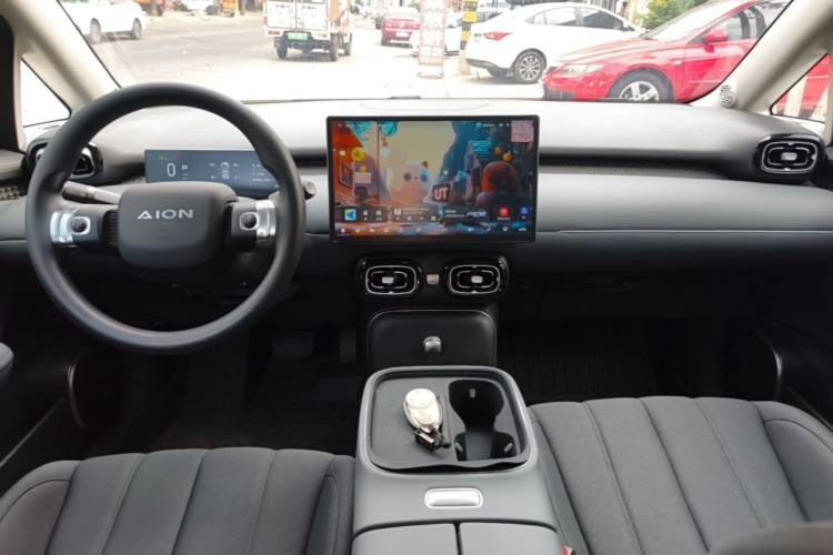 Used AION UT 2025 330 Starlight Edition Center Console