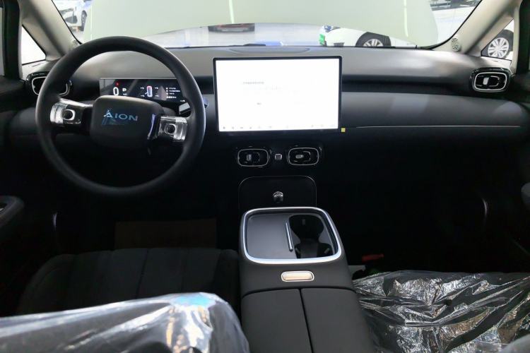 Used AION UT 2025 330 Starlight Edition Center Console