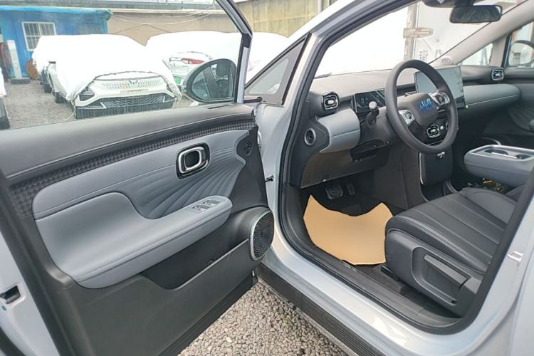 Used AION UT 2025 420 Smart Edition Driver Seat