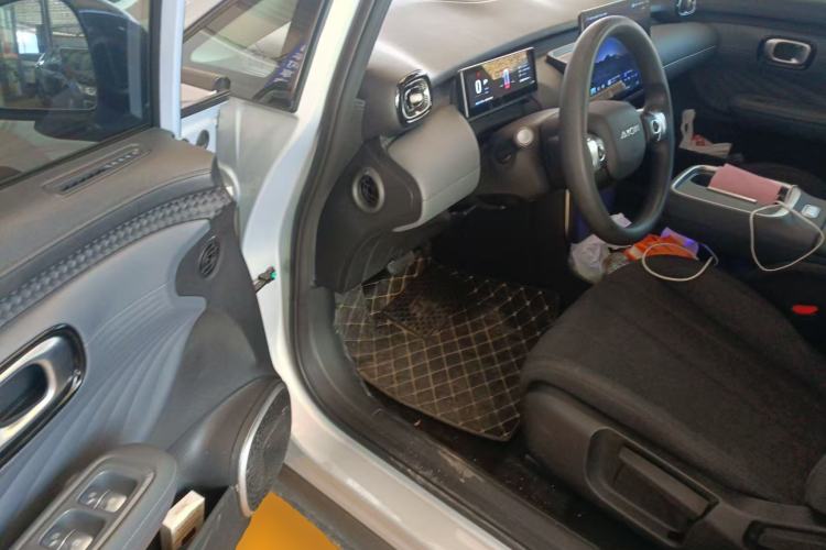 Used AION UT 2025 330 Star Edition Driver Seat