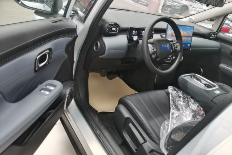 Used AION UT 2025 420 Smart Edition Driver Seat