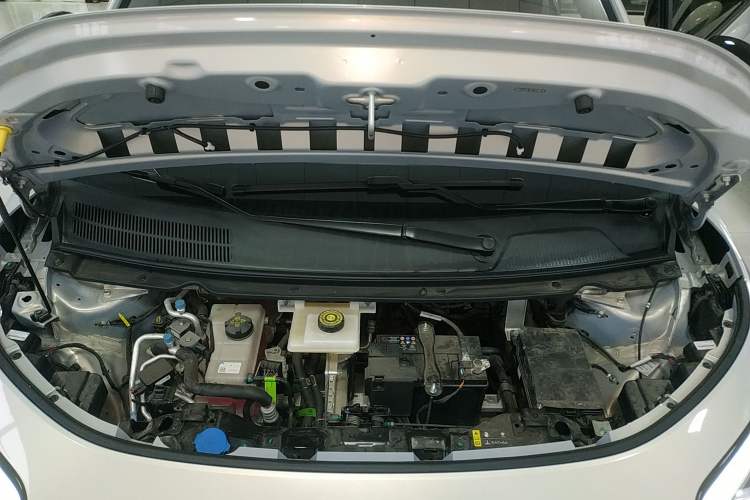 Used AION UT 2025 420 Smart Edition Engine Bay