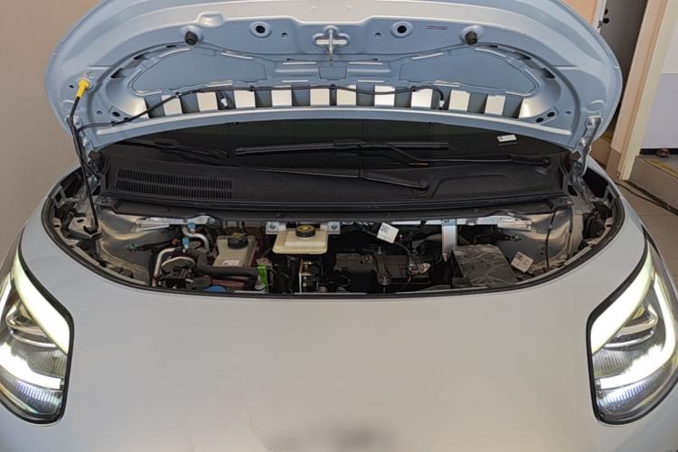 Used AION UT 2025 330 Starlight Edition Engine Bay
