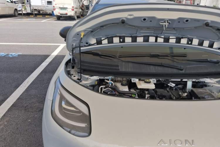 Used AION UT 2025 330 Starlight Edition Engine Bay Right