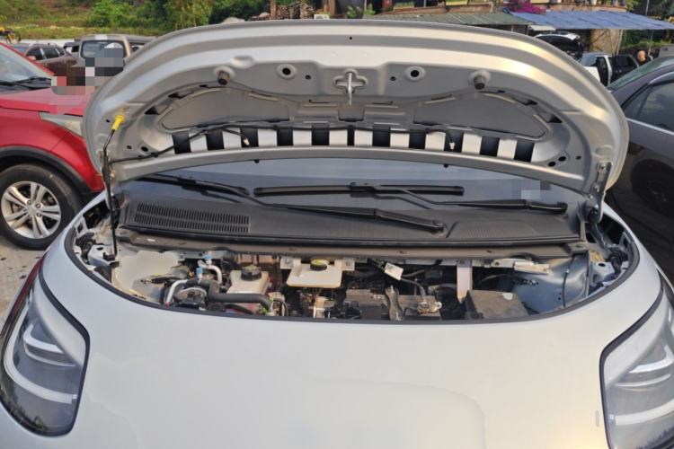 Used AION UT 2025 420 Smart Edition Engine Bay