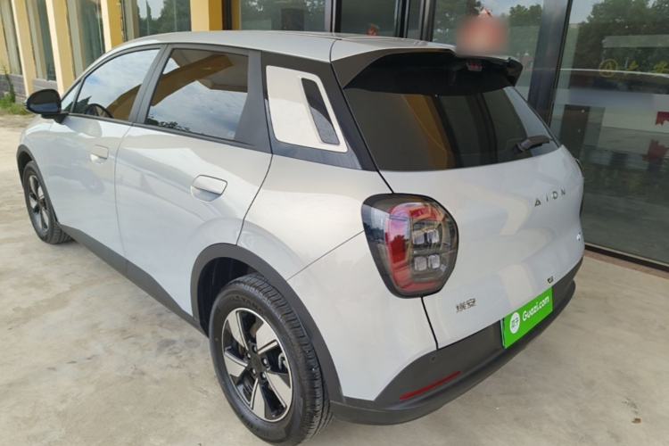 Used AION UT 2025 420 Intelligent Luxury Edition Exterior 2
