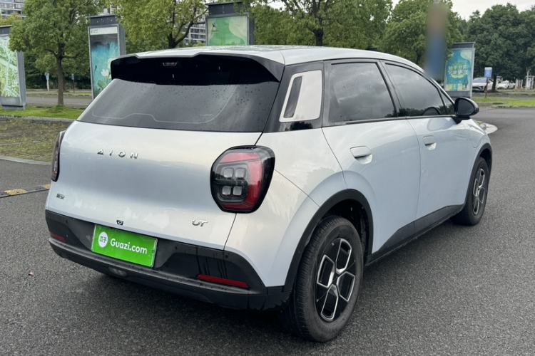 Used AION UT 2025 420 Smart Edition Exterior 5