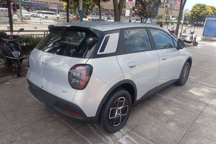 Used AION UT 2025 420 Smart Edition Exterior 5