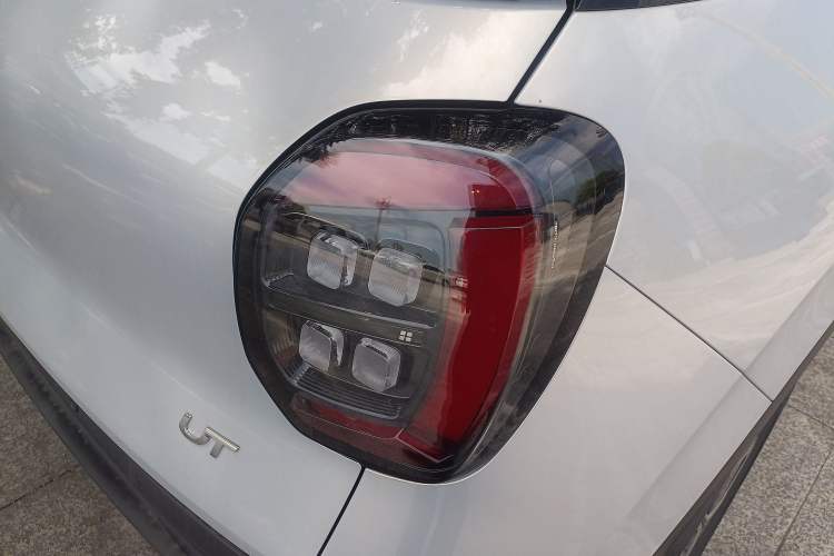 Used AION UT 2025 420 Smart Edition Exterior 6